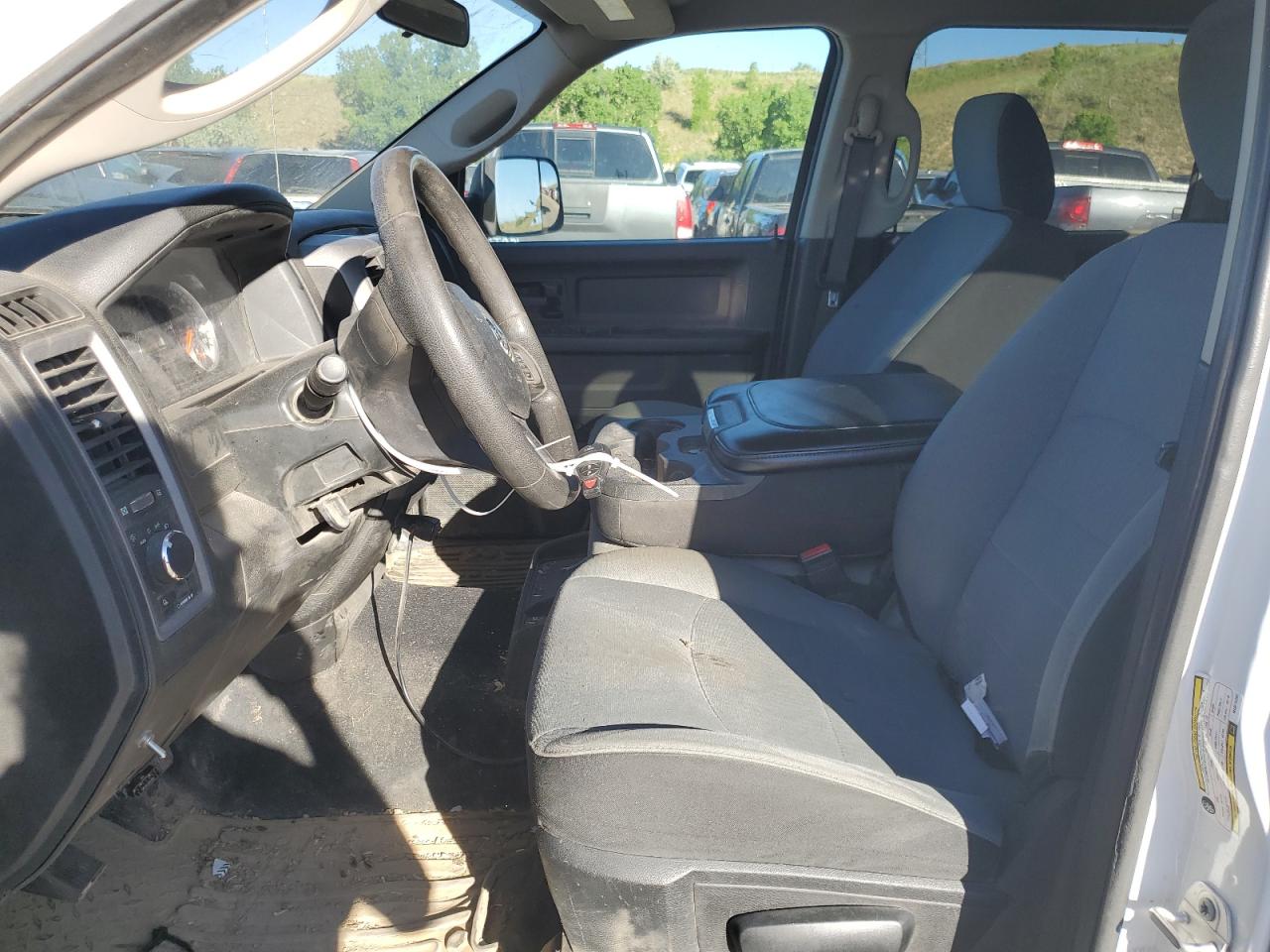 3C6RR7KT7MG574262 2021 Ram 1500 Classic Tradesman