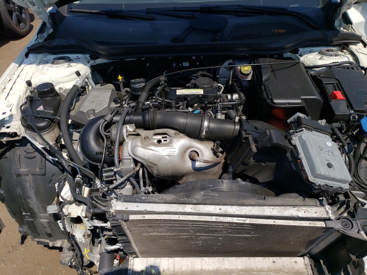 WDCTG4GBXJJ389646 2018 Mercedes-Benz Gla 250 4Matic