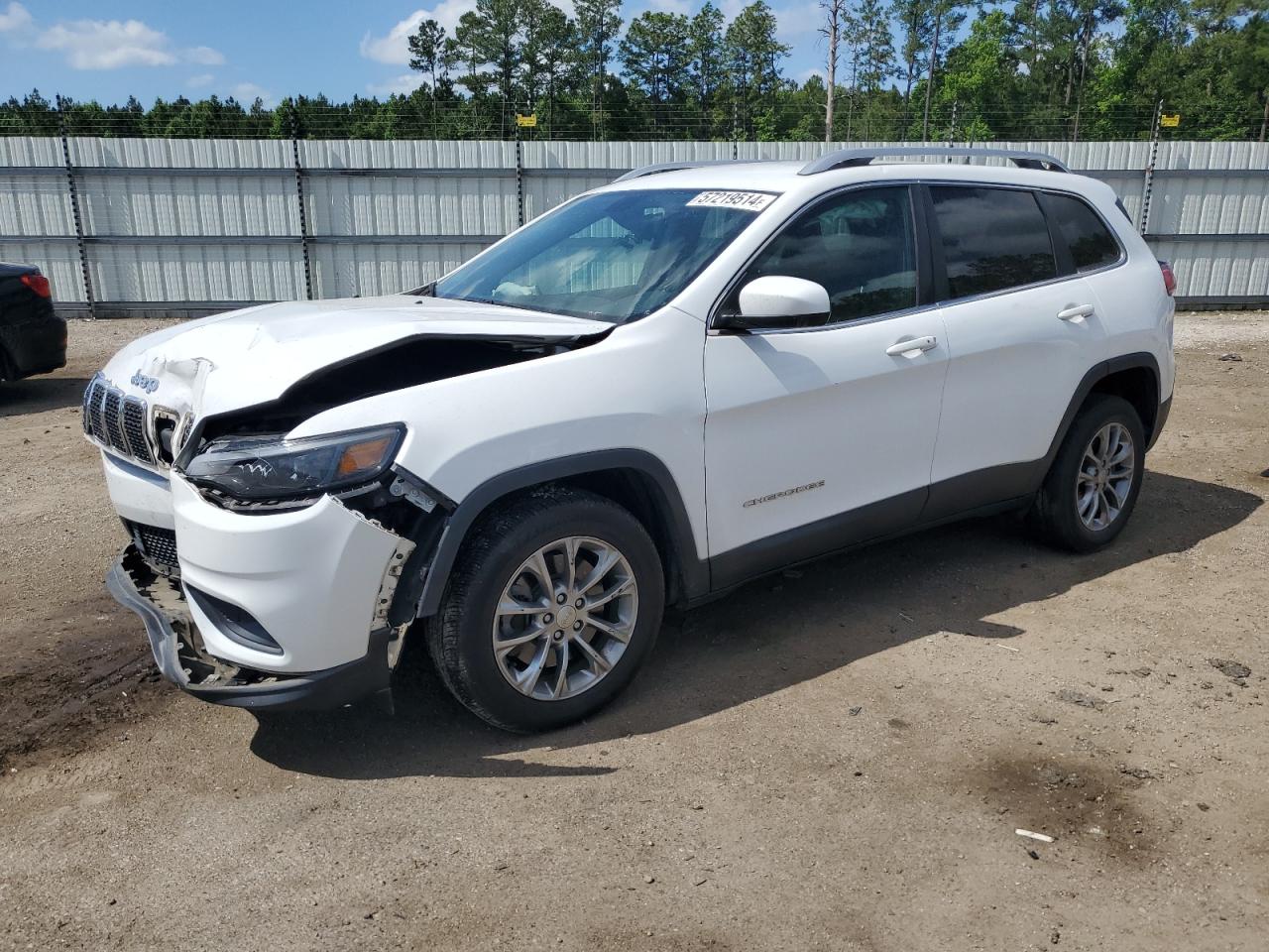 2019 Jeep Cherokee Latitude Plus vin: 1C4PJLLB2KD151833