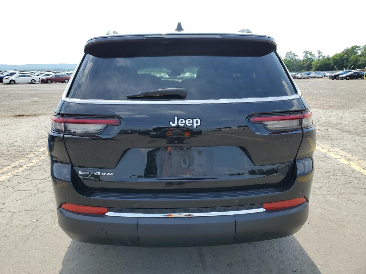 1C4RJKAG6M8172178 2021 Jeep Grand Cherokee L Laredo