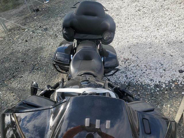 2020 HARLEY-DAVIDSON FLTRK 1HD1KZF11LB612590