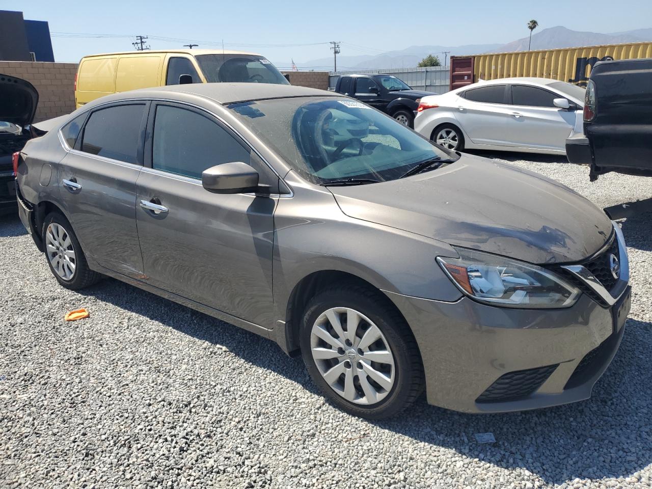 2016 Nissan Sentra S vin: 3N1AB7AP6GL675368