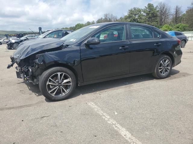 3KPF24AD9PE690944 Kia Forte LX