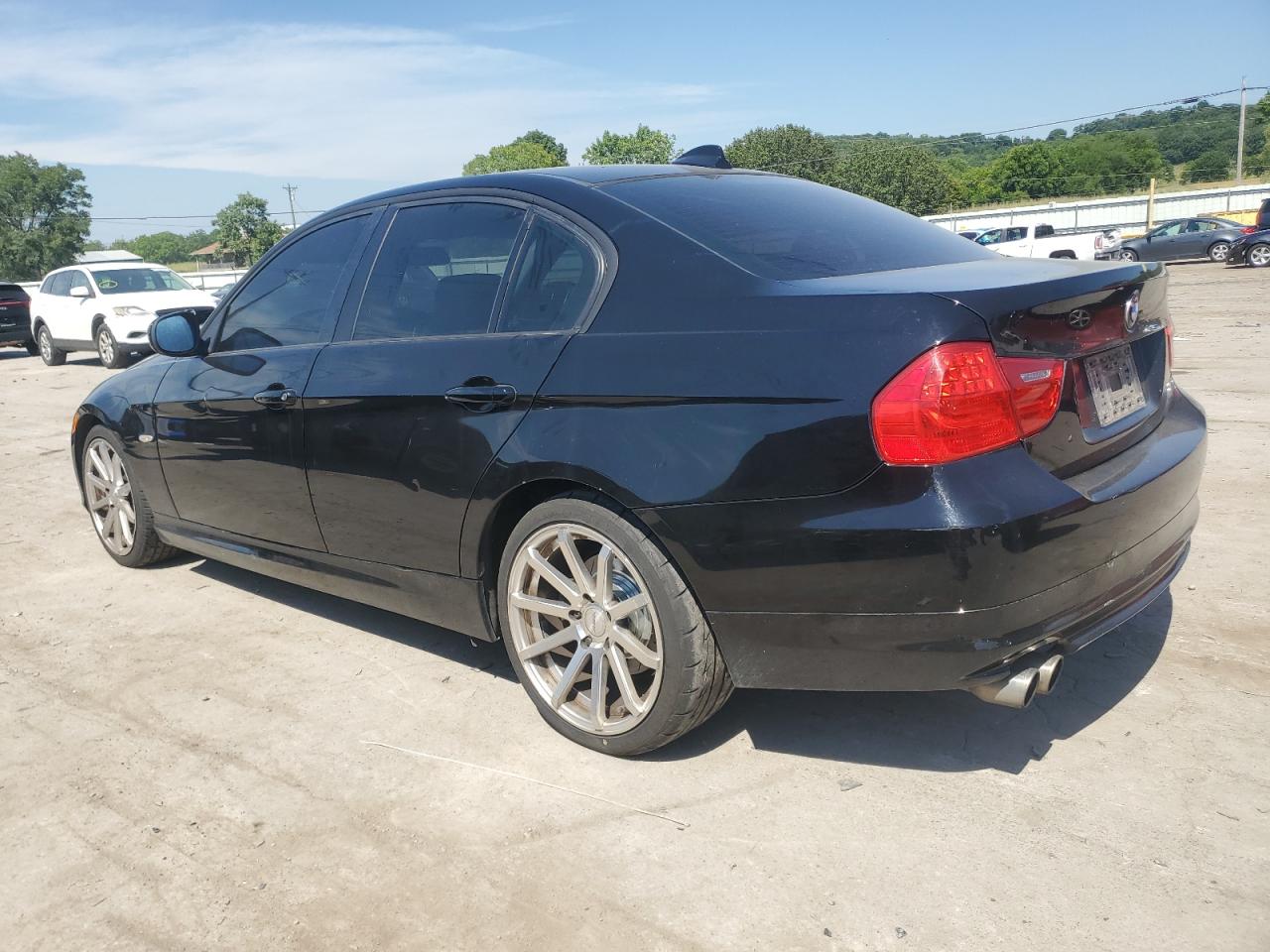 WBAPH73559E125743 2009 BMW 328 I