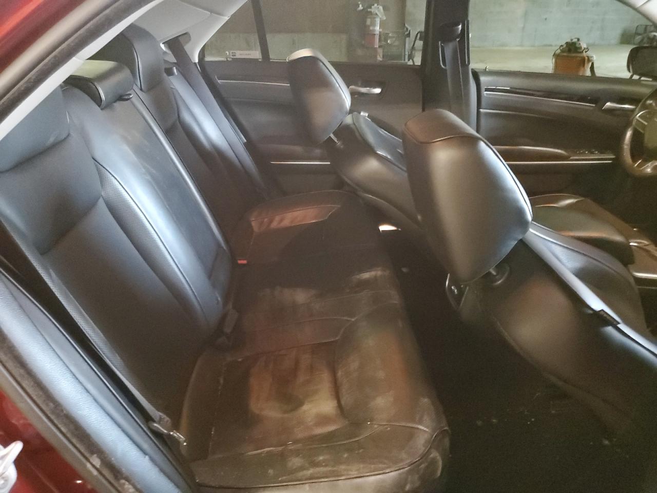 2C3CCAEG4KH698048 2019 Chrysler 300 Limited