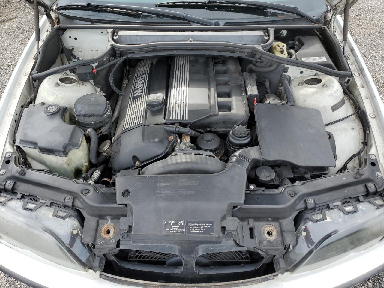 WBAET37492NJ20910 2002 BMW 325 I