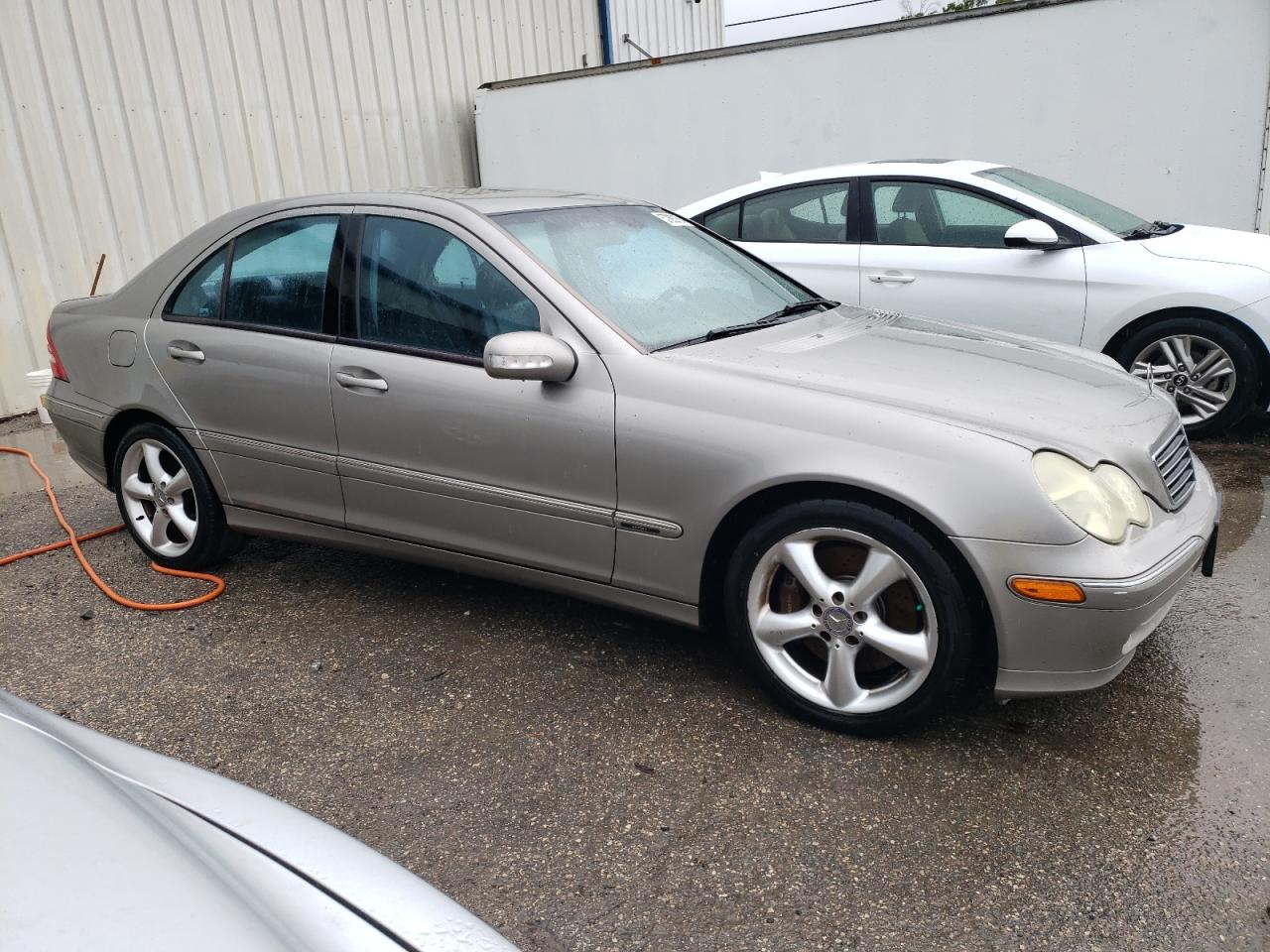 WDBRF40J64F532716 2004 Mercedes-Benz C 230K Sport Sedan