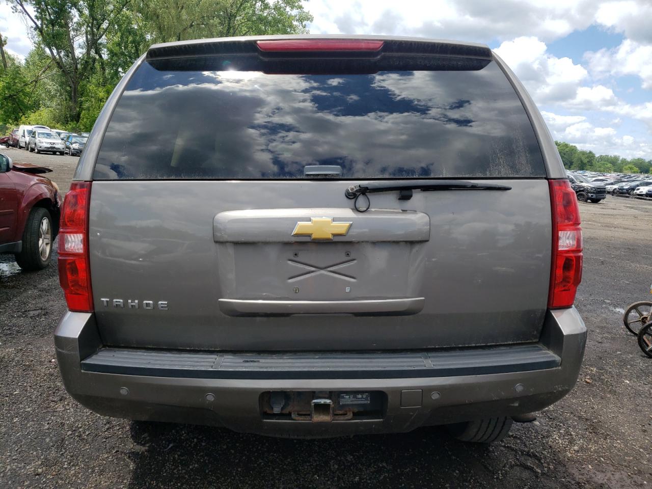 1GNSKBE02DR298907 2013 Chevrolet Tahoe K1500 Lt