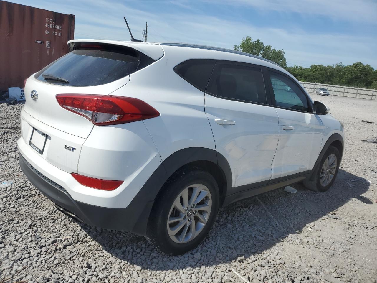 2016 Hyundai Tucson Limited vin: KM8J33A26GU081551