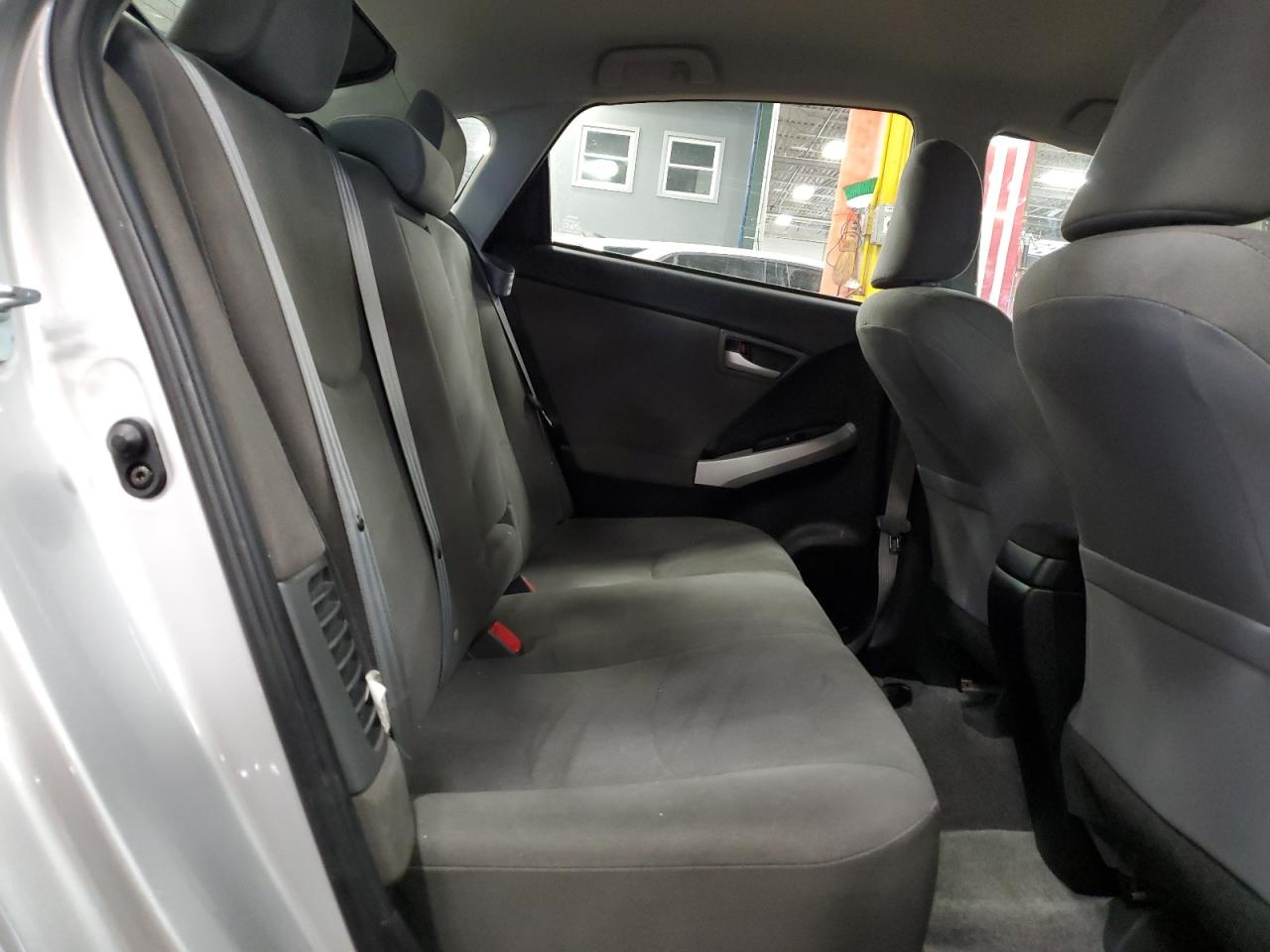 JTDKN3DU7E1749131 2014 Toyota Prius