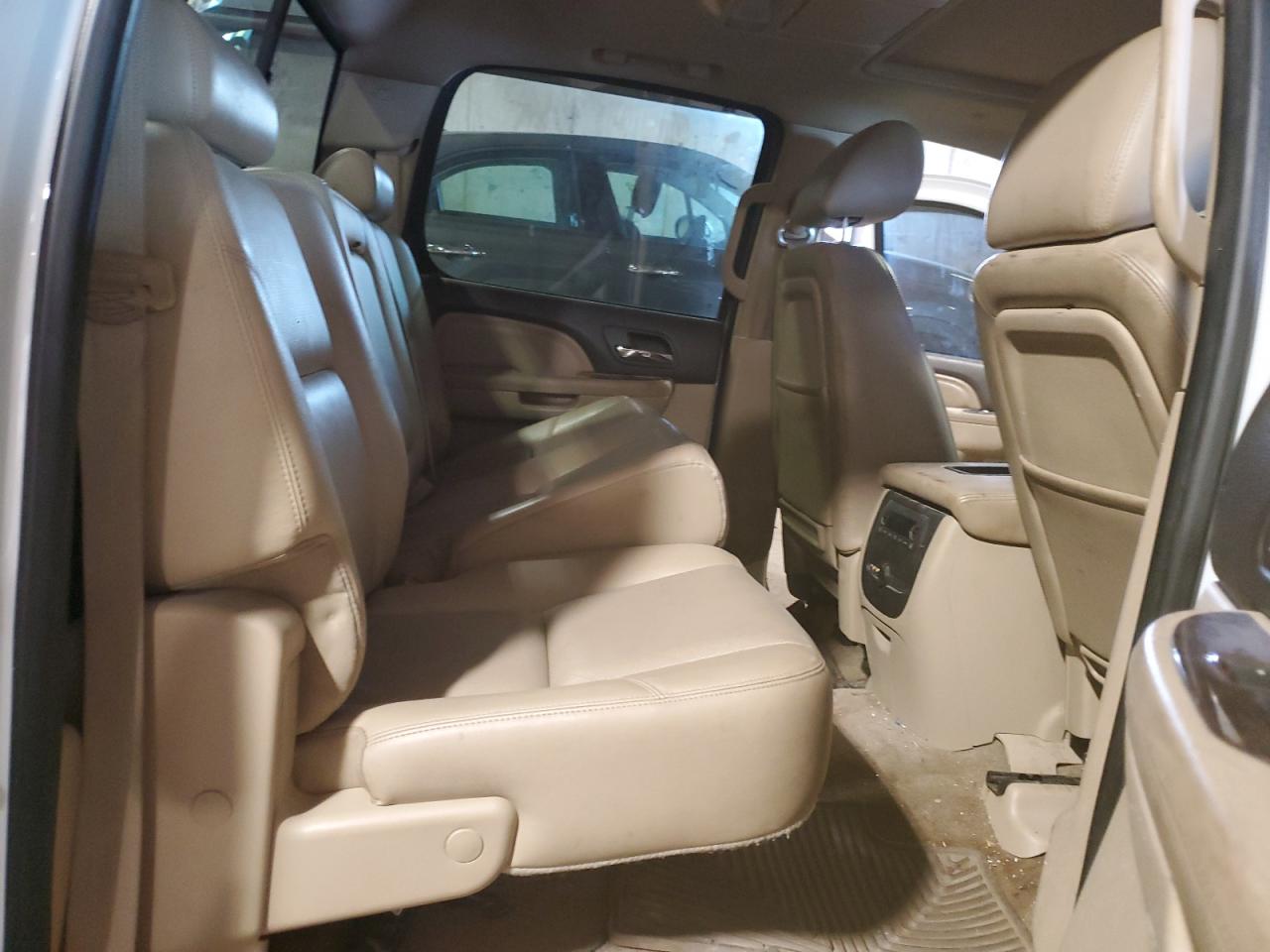 3GTP2XE28BG281264 2011 GMC Sierra K1500 Denali