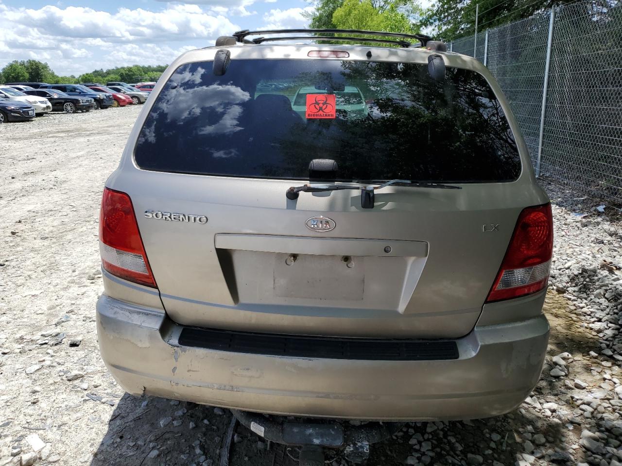 KNDJC733345328967 2004 Kia Sorento Ex