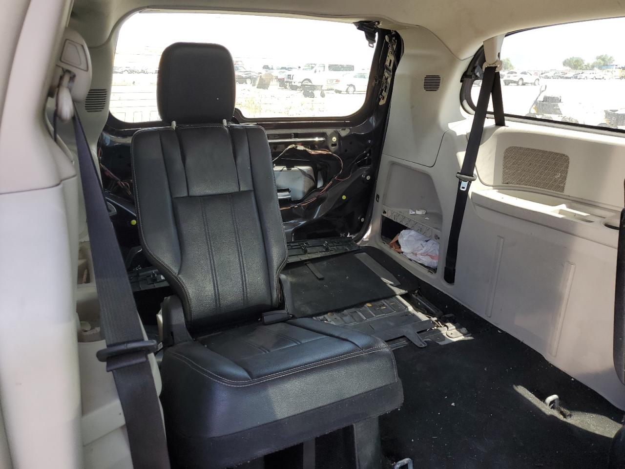 2C4RC1BG5ER270899 2014 Chrysler Town & Country Touring