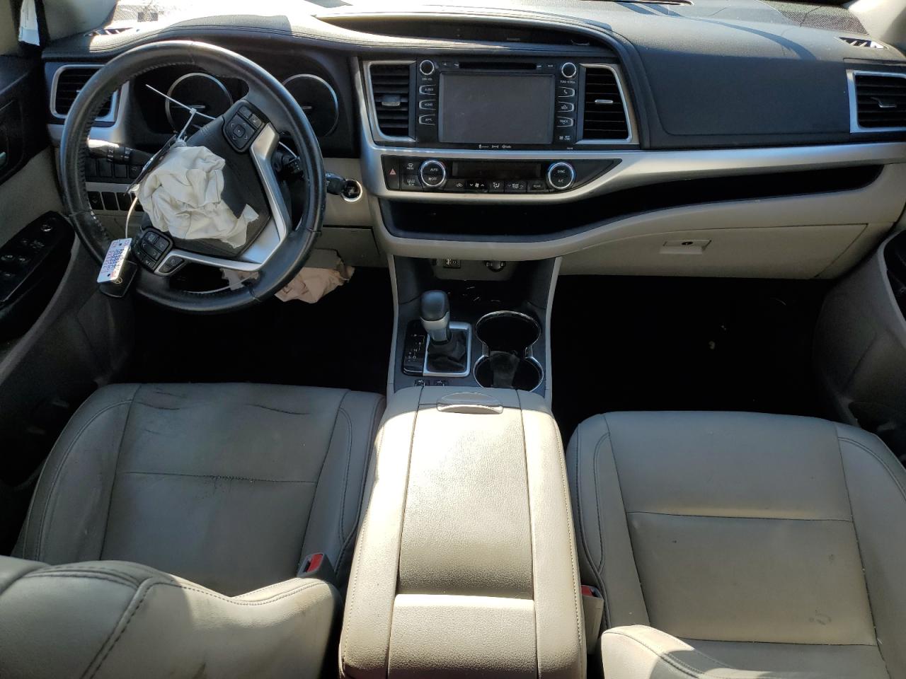 5TDKKRFH4GS503784 2016 Toyota Highlander Xle