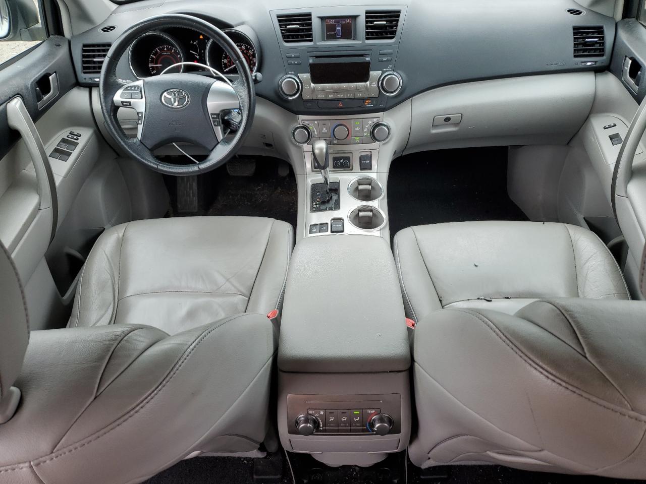 5TDBK3EH0CS152655 2012 Toyota Highlander Base