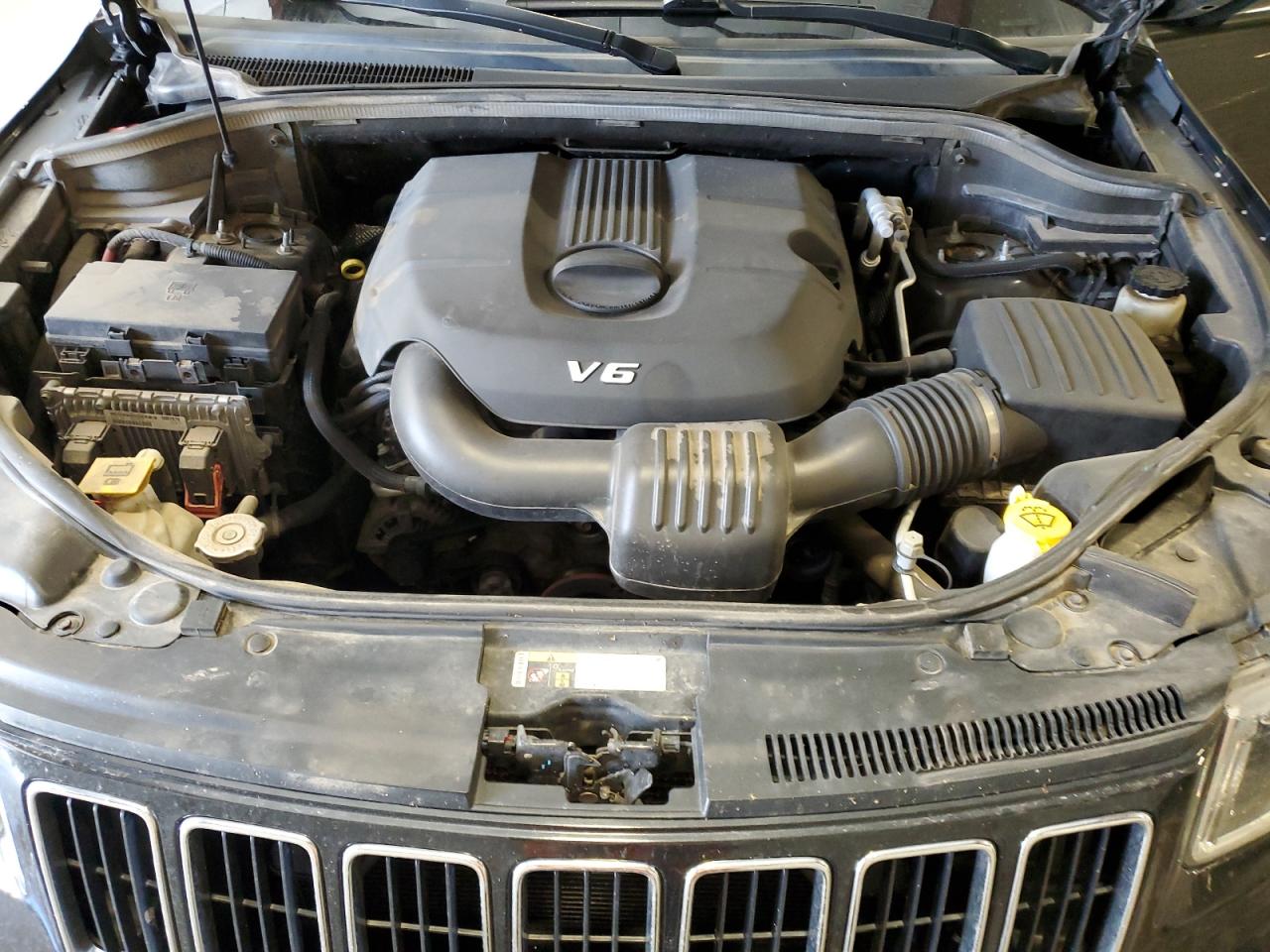 1C4RJFBG2FC129544 2015 Jeep Grand Cherokee Limited