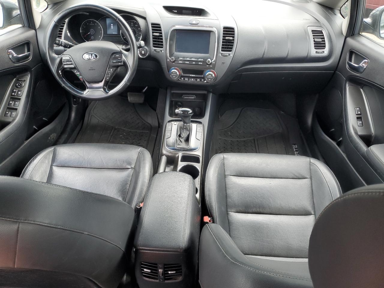 3KPFL4A81HE005000 2017 Kia Forte Ex