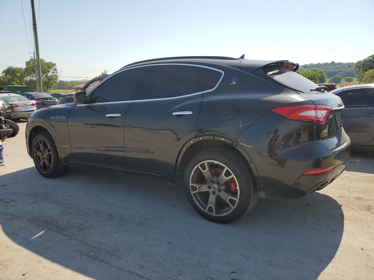 2018 Maserati Levante S Sport vin: ZN661YUS9JX269770