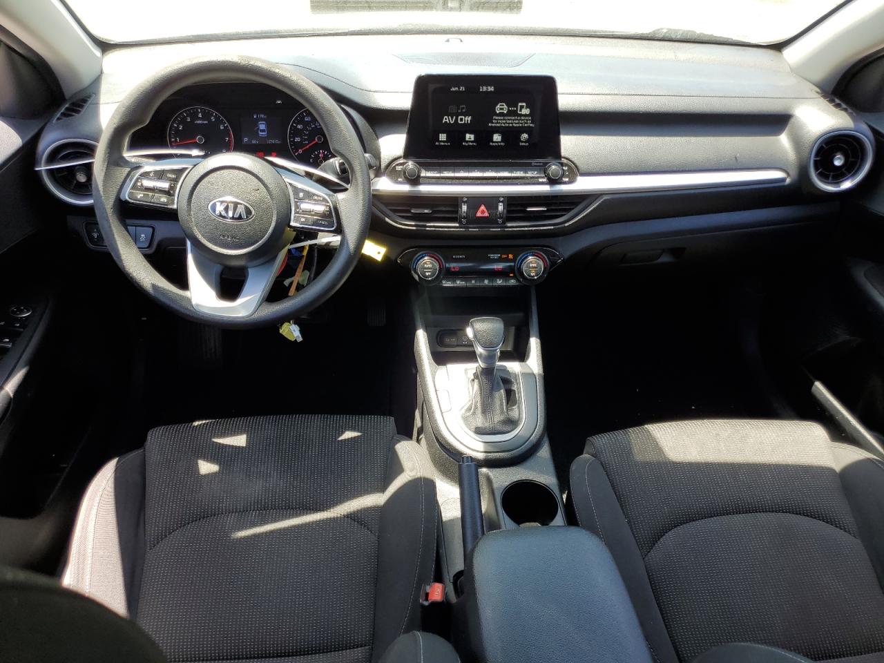 3KPF24AD7KE064558 2019 Kia Forte Fe