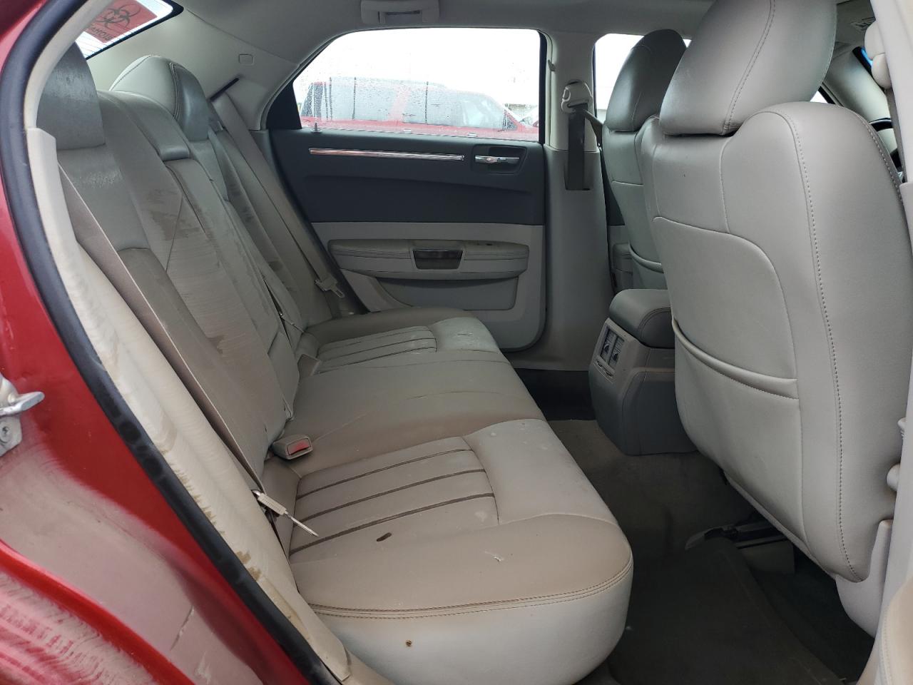 2C3CK6CT1AH129074 2010 Chrysler 300C