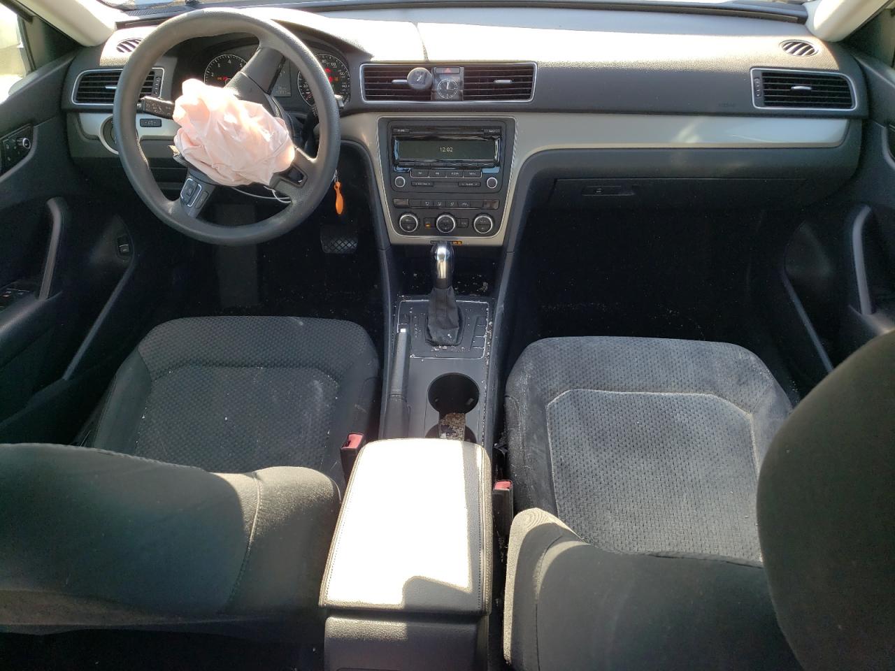 1VWAP7A3XCC063379 2012 Volkswagen Passat S