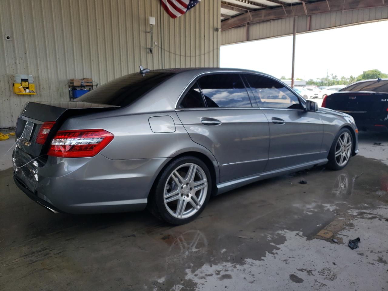 WDDHF5GB0BA419216 2011 Mercedes-Benz E 350