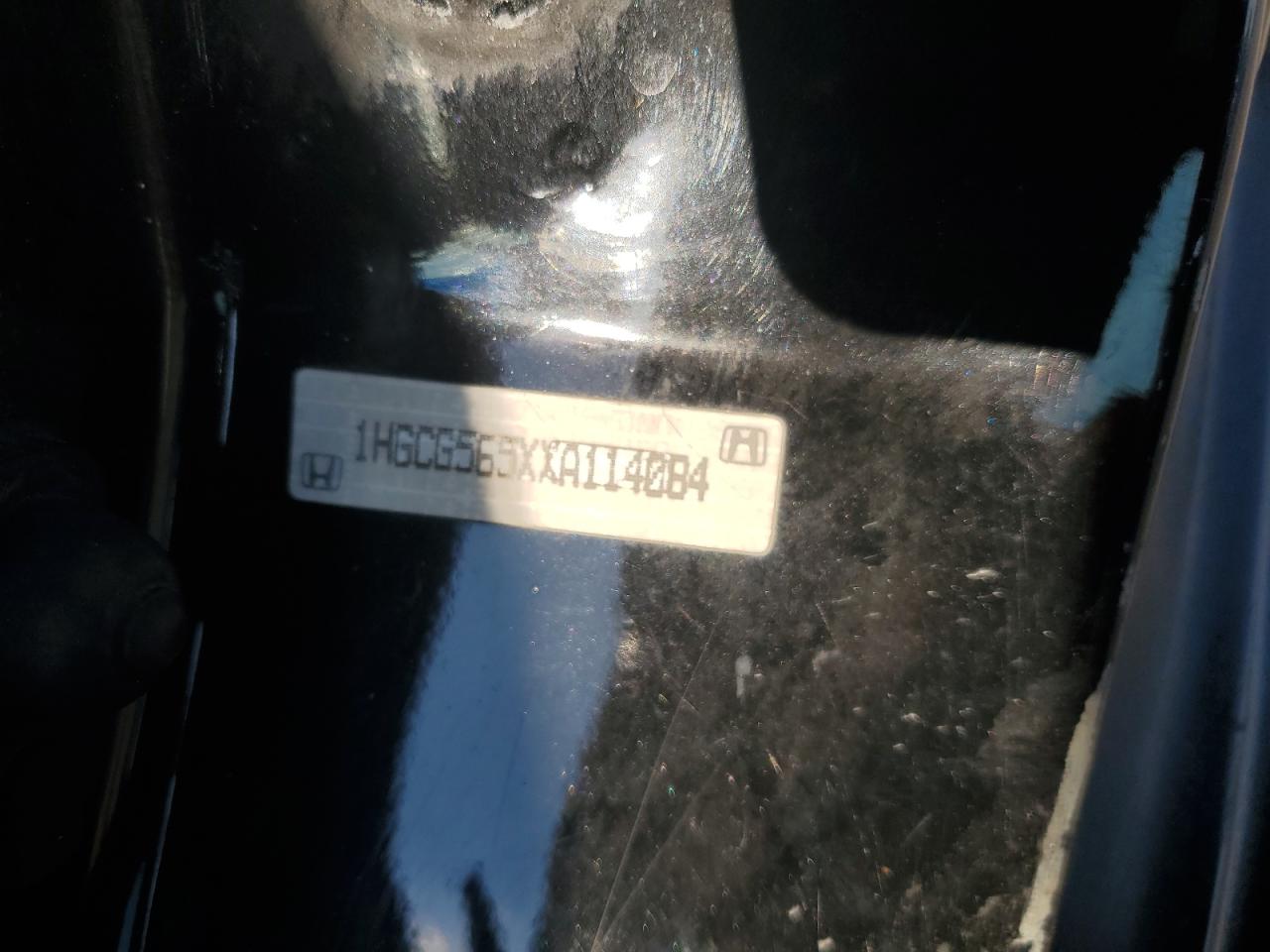 1HGCG565XXA114084 1999 Honda Accord Ex