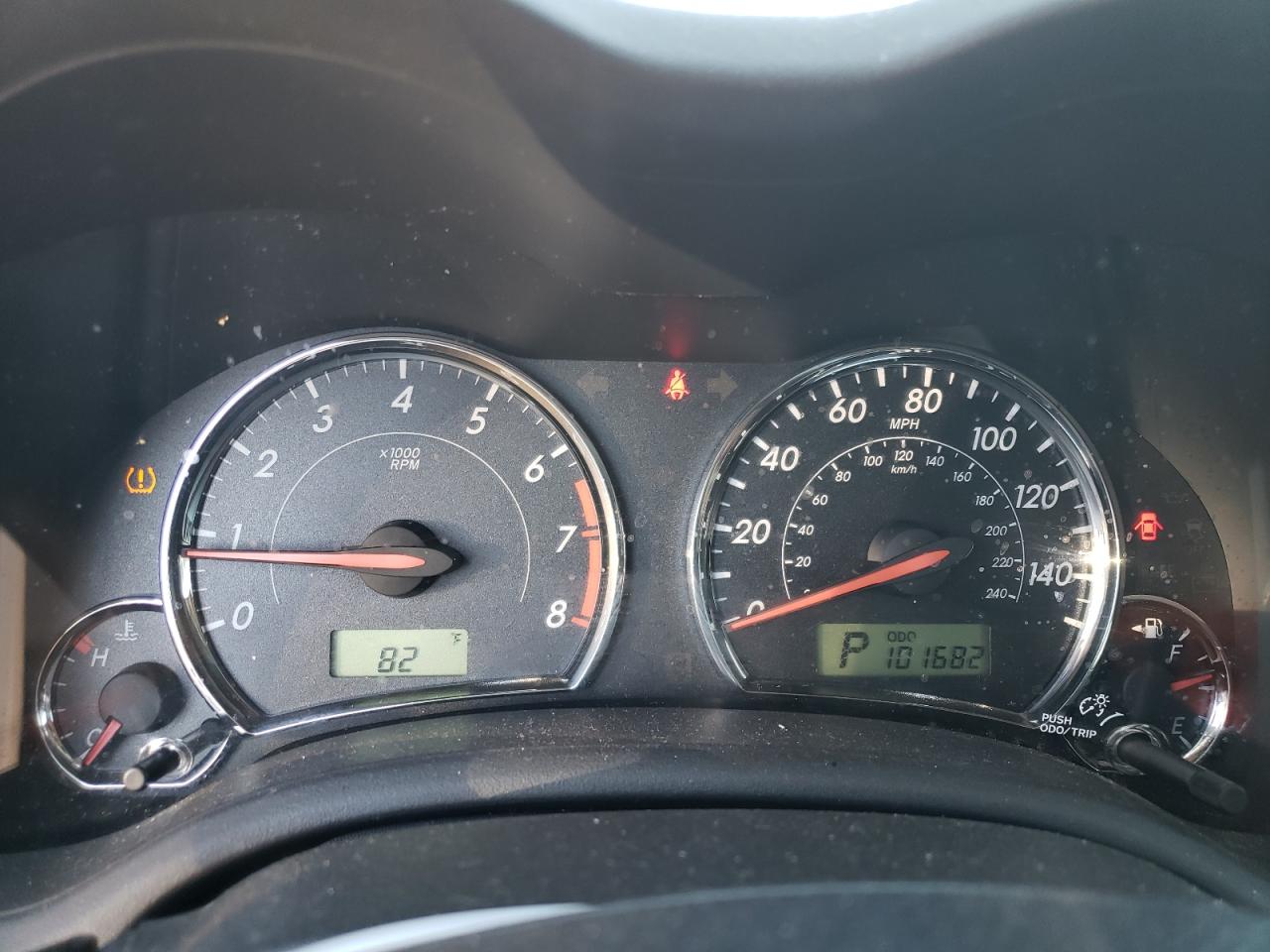 2T1BU4EEXBC658636 2011 Toyota Corolla Base