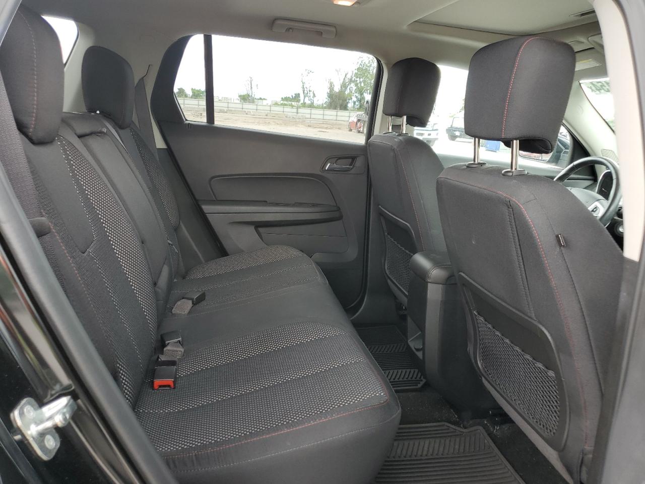 2GKFLTE3XH6125651 2017 GMC Terrain Sle