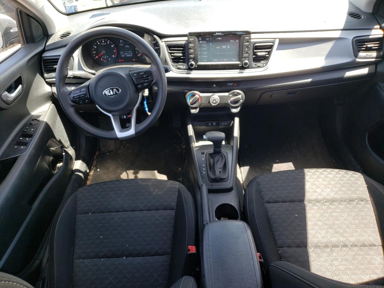 3KPA24AB6KE232912 2019 Kia Rio S