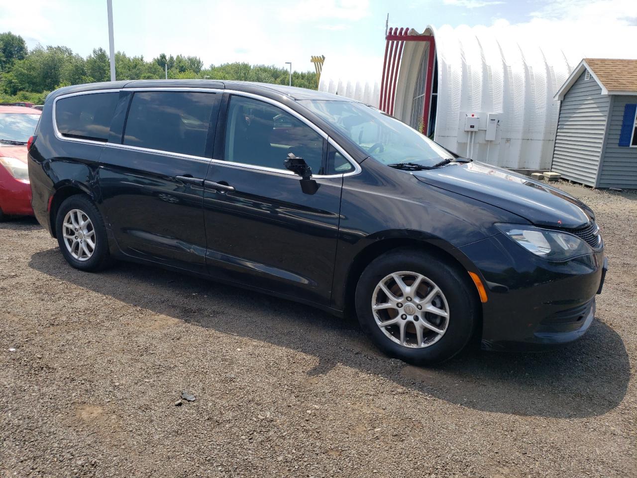 2017 Chrysler Pacifica Lx vin: 2C4RC1CG0HR565282