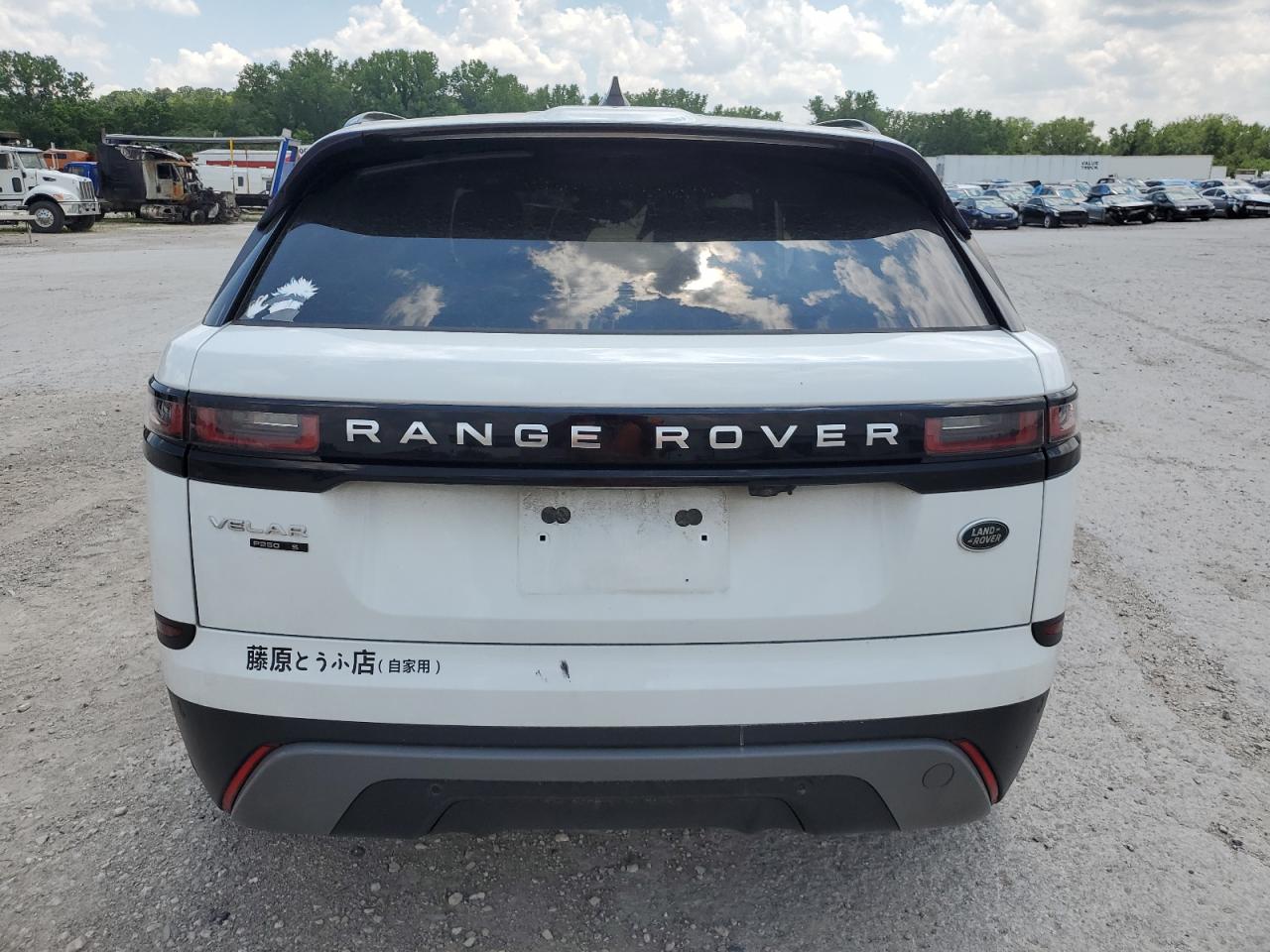 SALYB2RX1JA778028 2018 Land Rover Range Rover Velar S