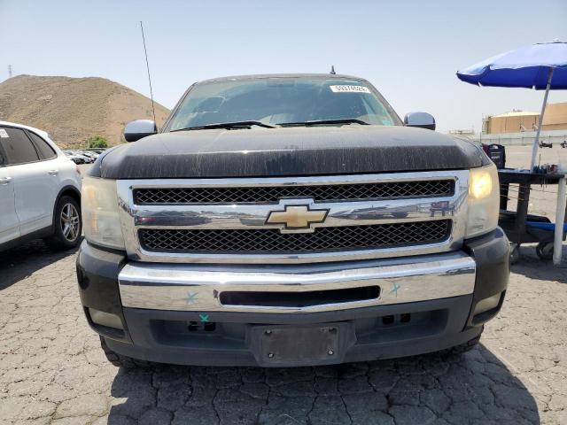 2011 Chevrolet Silverado - Image 5