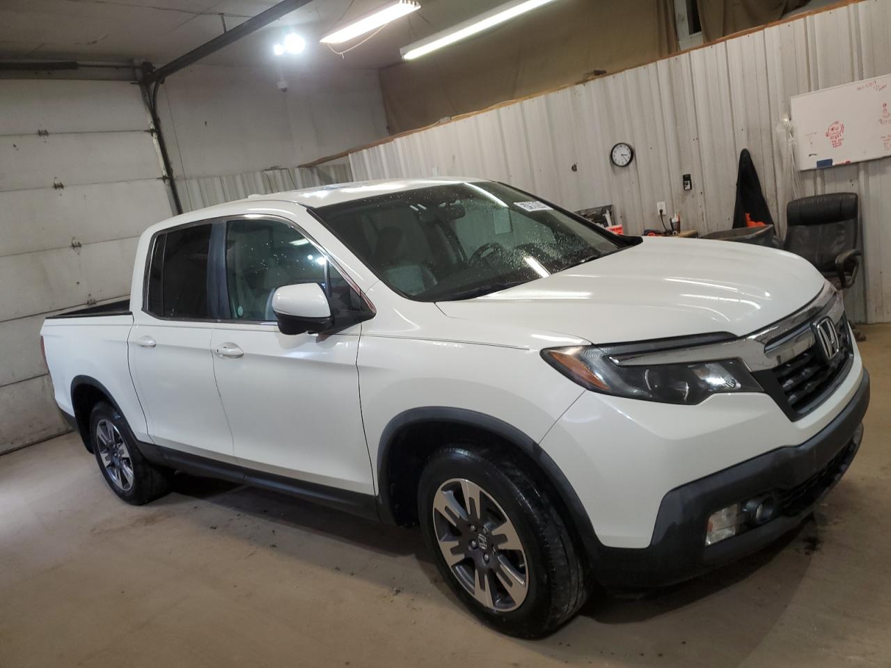 5FPYK2F66KB000519 2019 Honda Ridgeline Rtl