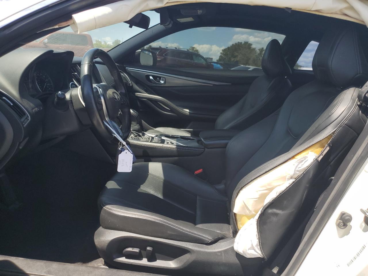 JN1CV7EK4HM111076 2017 Infiniti Q60 Base