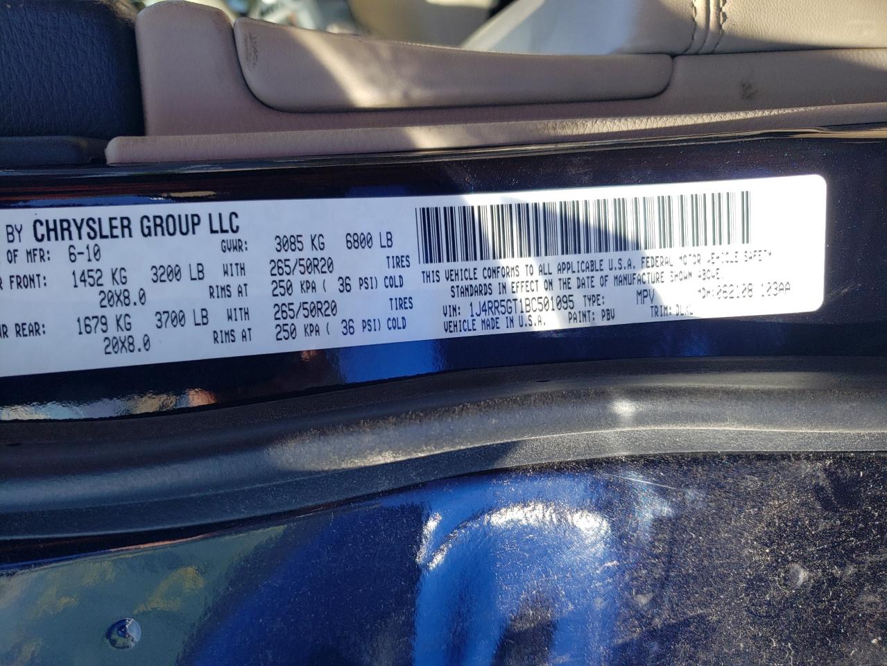 1J4RR5GT1BC501095 2011 Jeep Grand Cherokee Limited