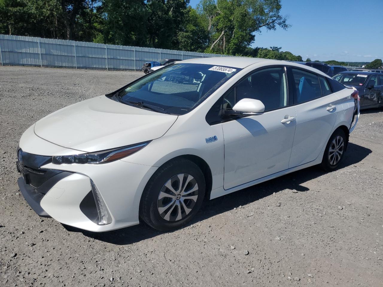 JTDKARFP4L3157211 2020 Toyota Prius Prime Le