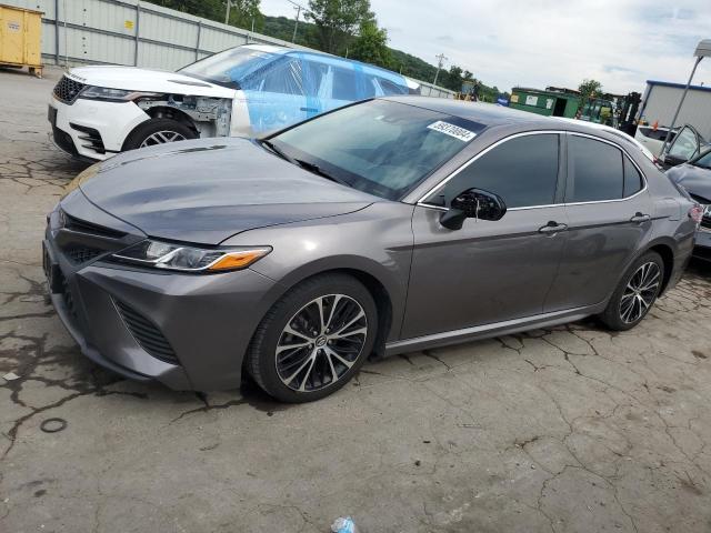 VIN 4T1B11HK6JU609794 2018 Toyota Camry, L no.1