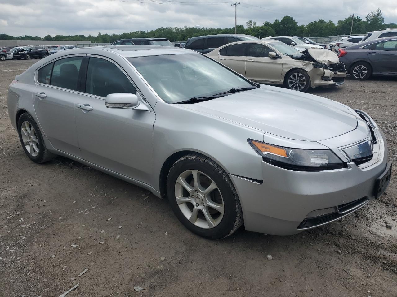 19UUA8F30DA017980 2013 Acura Tl Se