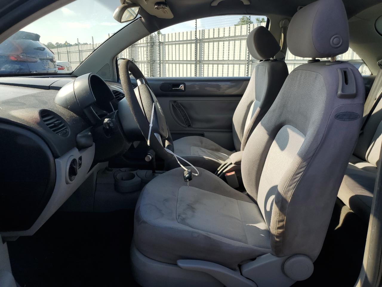 3VWBK31C75M402158 2005 Volkswagen New Beetle Gl