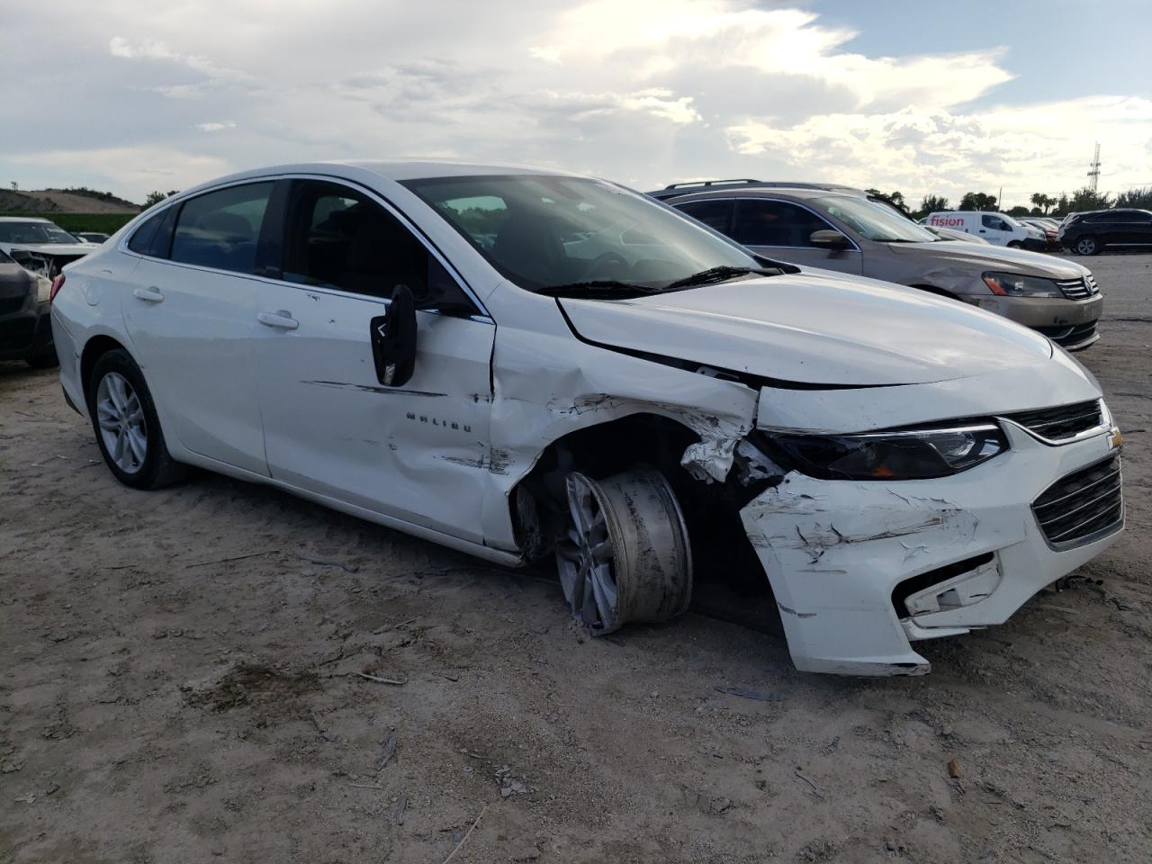 2018 Chevrolet Malibu Lt vin: 1G1ZD5ST3JF152832