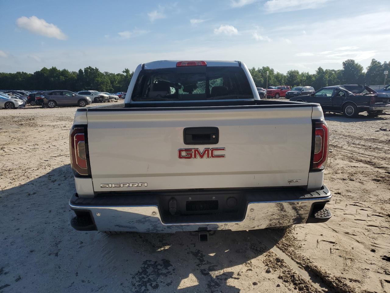 3GTU2NEC1JG462415 2018 GMC Sierra K1500 Slt