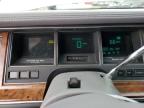 LINCOLN TOWN CAR C photo