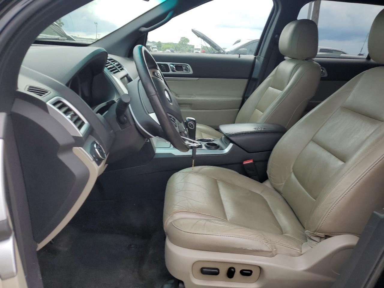 1FM5K7D84FGA61579 2015 Ford Explorer Xlt