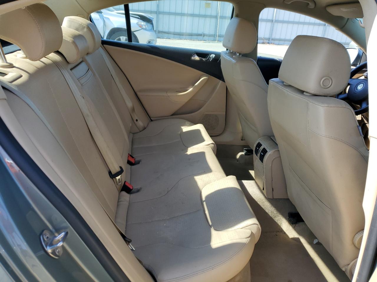 WVWAK73C36P061808 2006 Volkswagen Passat 2.0T