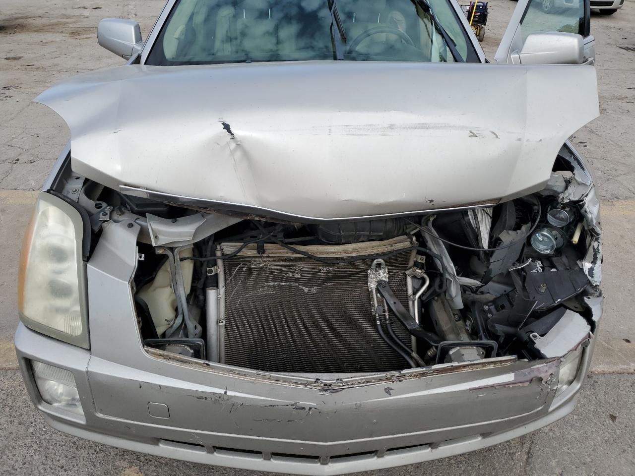 1GYEE637180121709 2008 Cadillac Srx