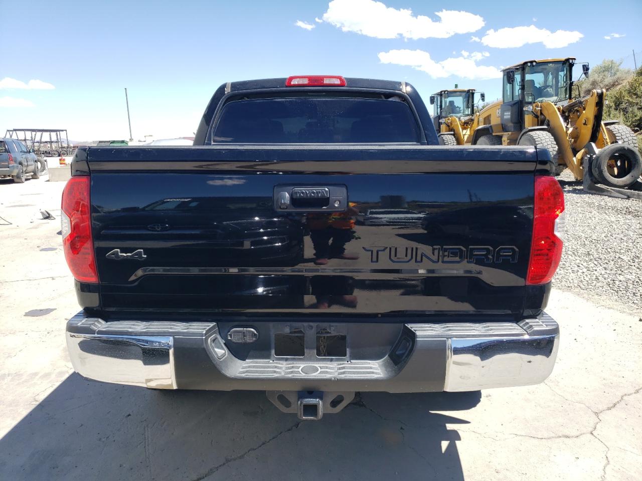 5TFDW5F12GX545762 2016 Toyota Tundra Crewmax Sr5