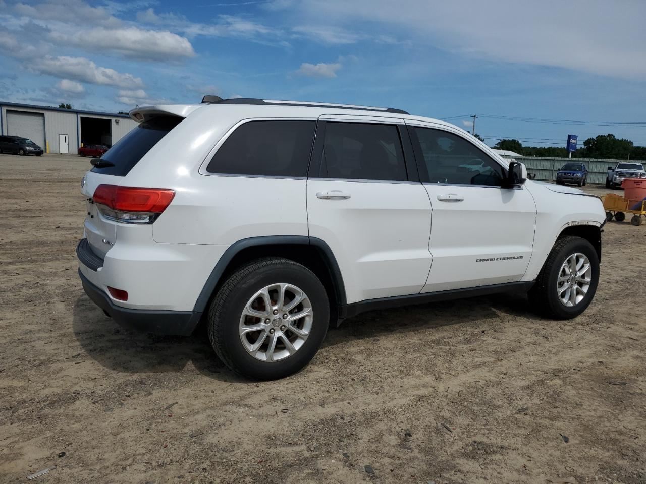 1C4RJEAG0EC573581 2014 Jeep Grand Cherokee Laredo