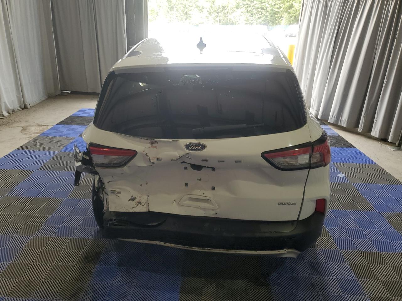 1FMCU9G6XNUA10885 2022 Ford Escape Se