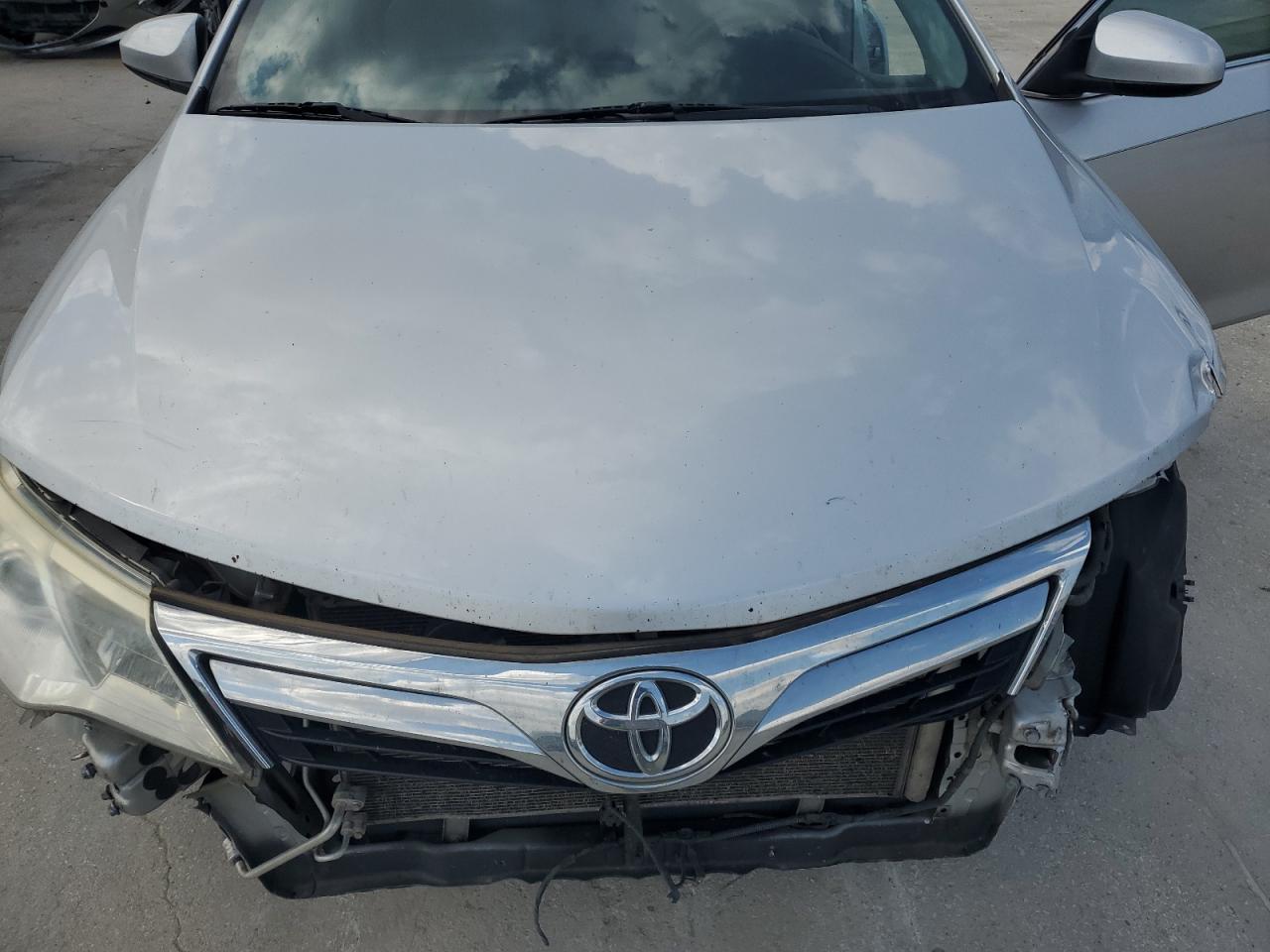 4T4BF1FK2ER424786 2014 Toyota Camry L